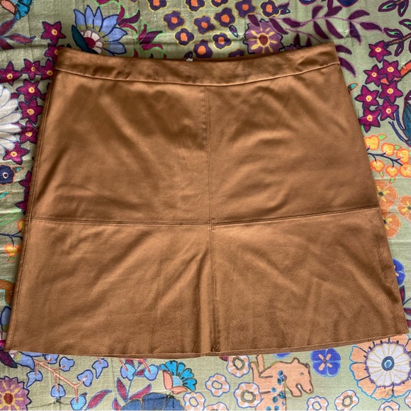 Alfani Dresses & Skirts - Alfani Faux Suede Brown Skirt Size 14